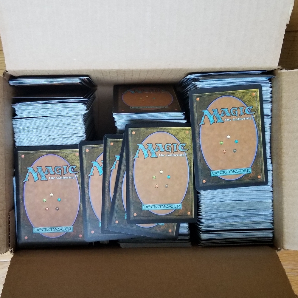 Magic the gathering cards with 6 FOIL cards